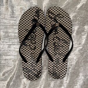 Stylish Sam Edelman Black Flip-Flops
